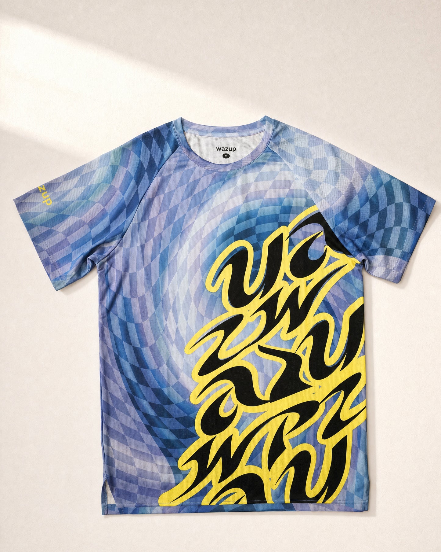 Big Bold Tee - Logo Detail