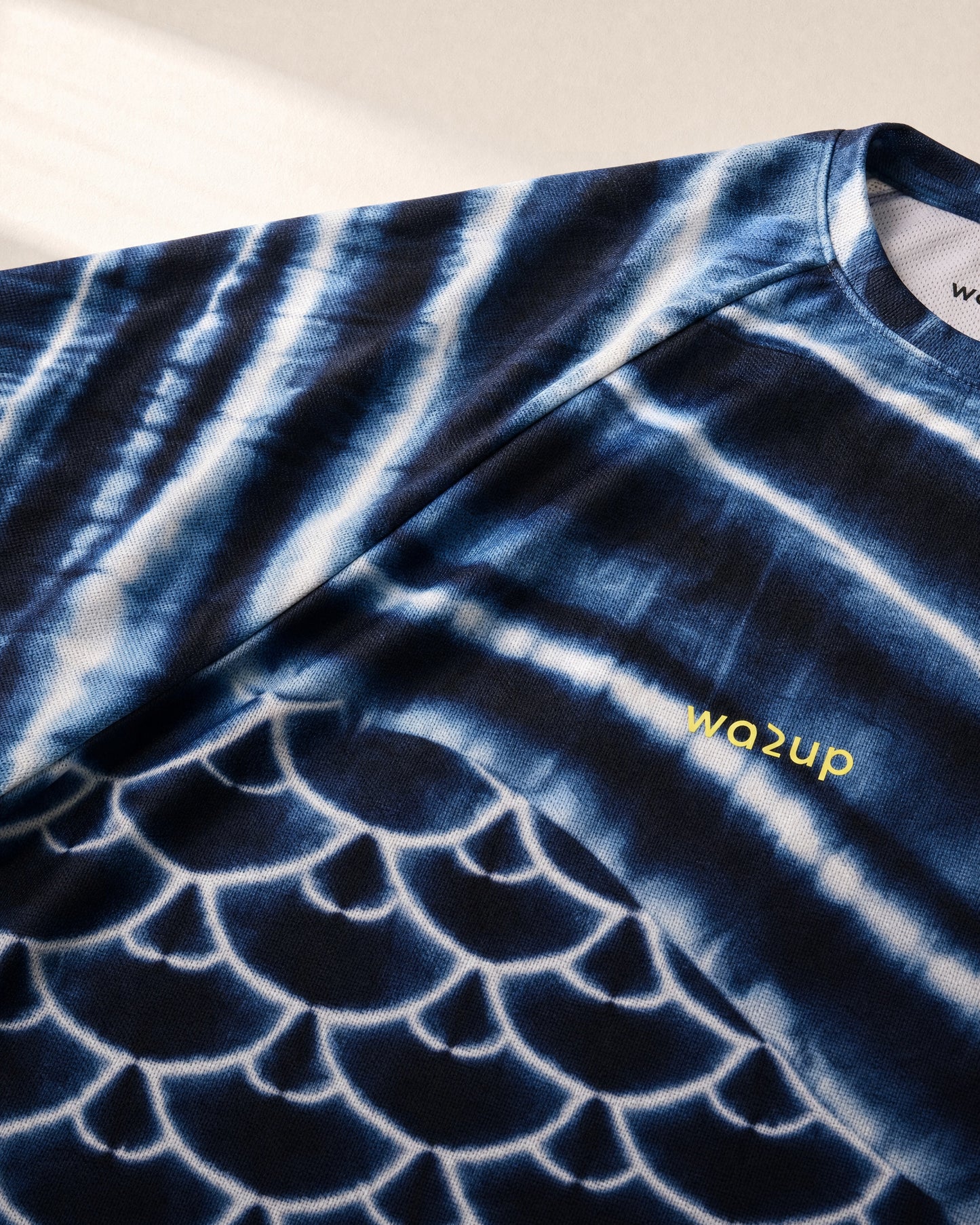 Wave Grid Tee - Print Macro