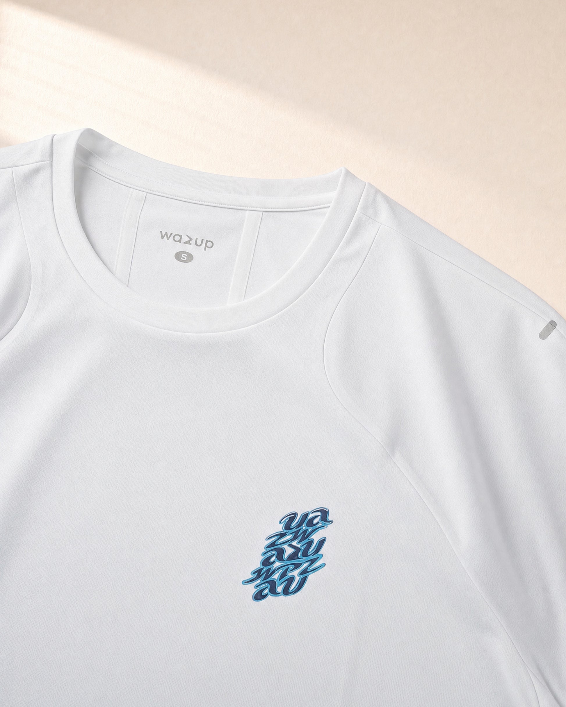 Daily Movement Tee / White / Men / Logo / construction detail