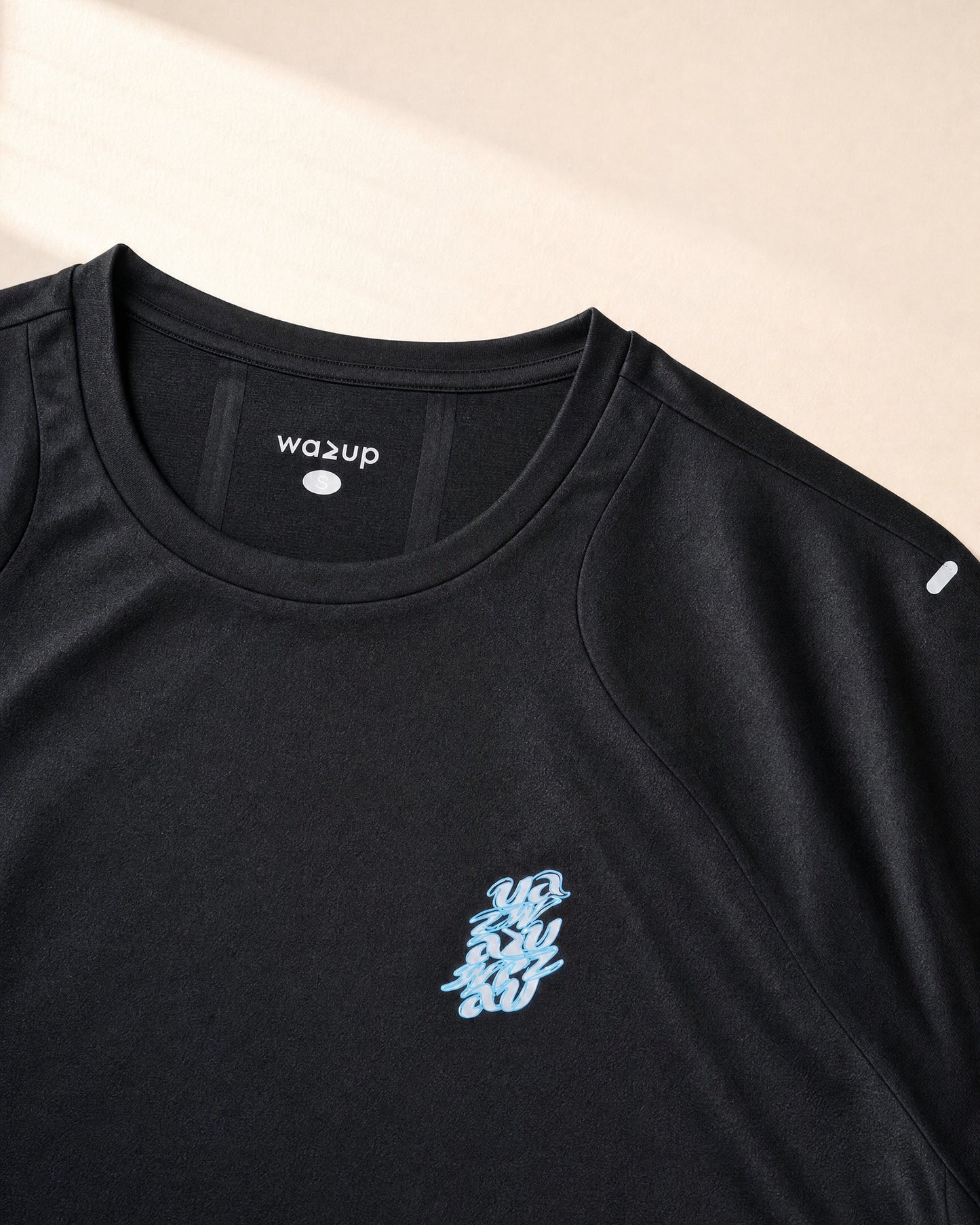 Daily Movement Tee / Black / Women / Logo / construction detail